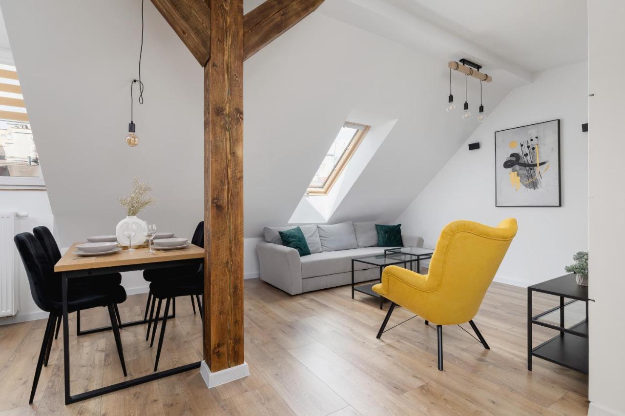 Cosy Apartments Kosciuszki Near The Main Train Station By Noclegi Renters 卡托维兹 外观 照片