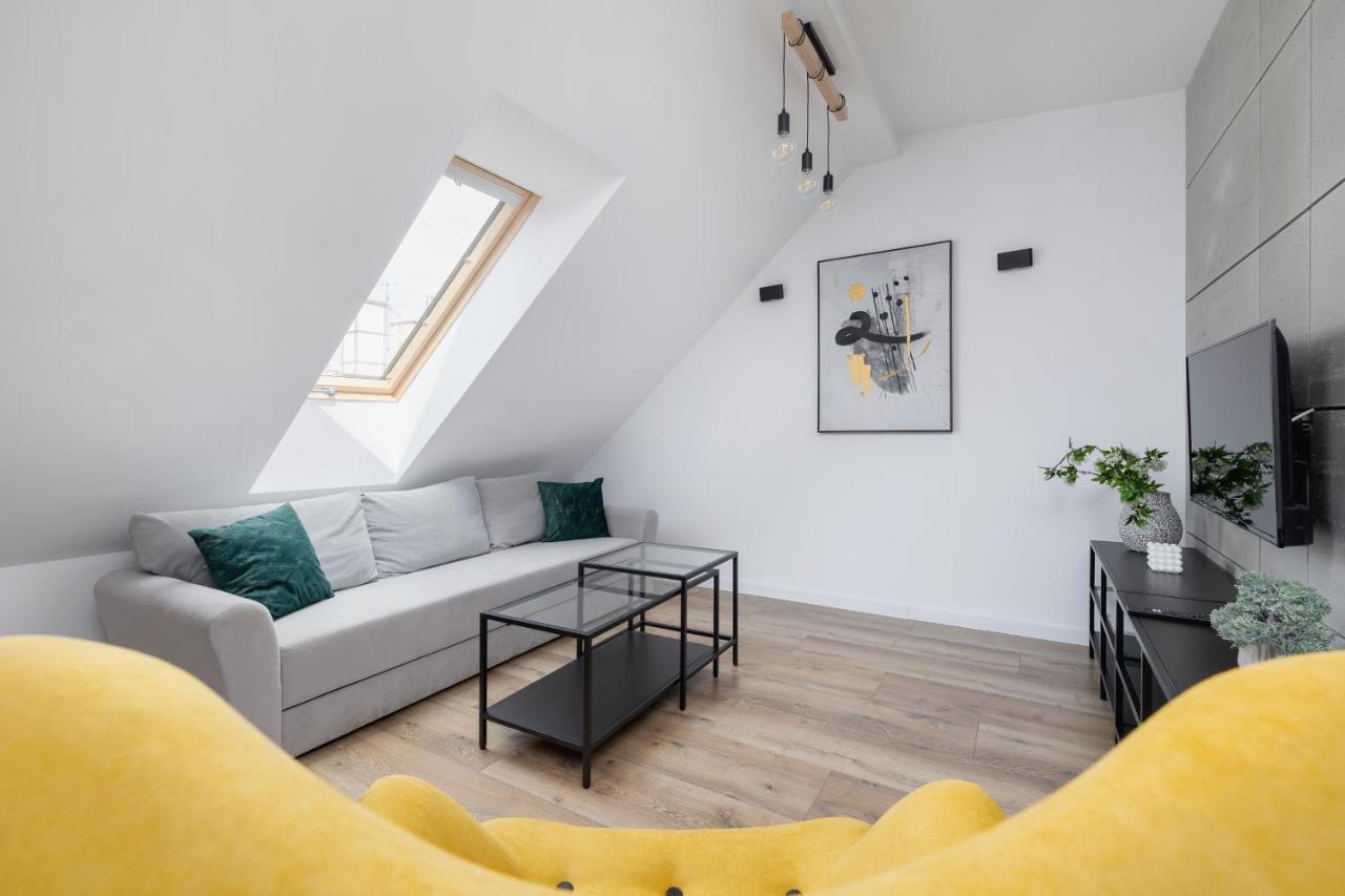Cosy Apartments Kosciuszki Near The Main Train Station By Noclegi Renters 卡托维兹 外观 照片