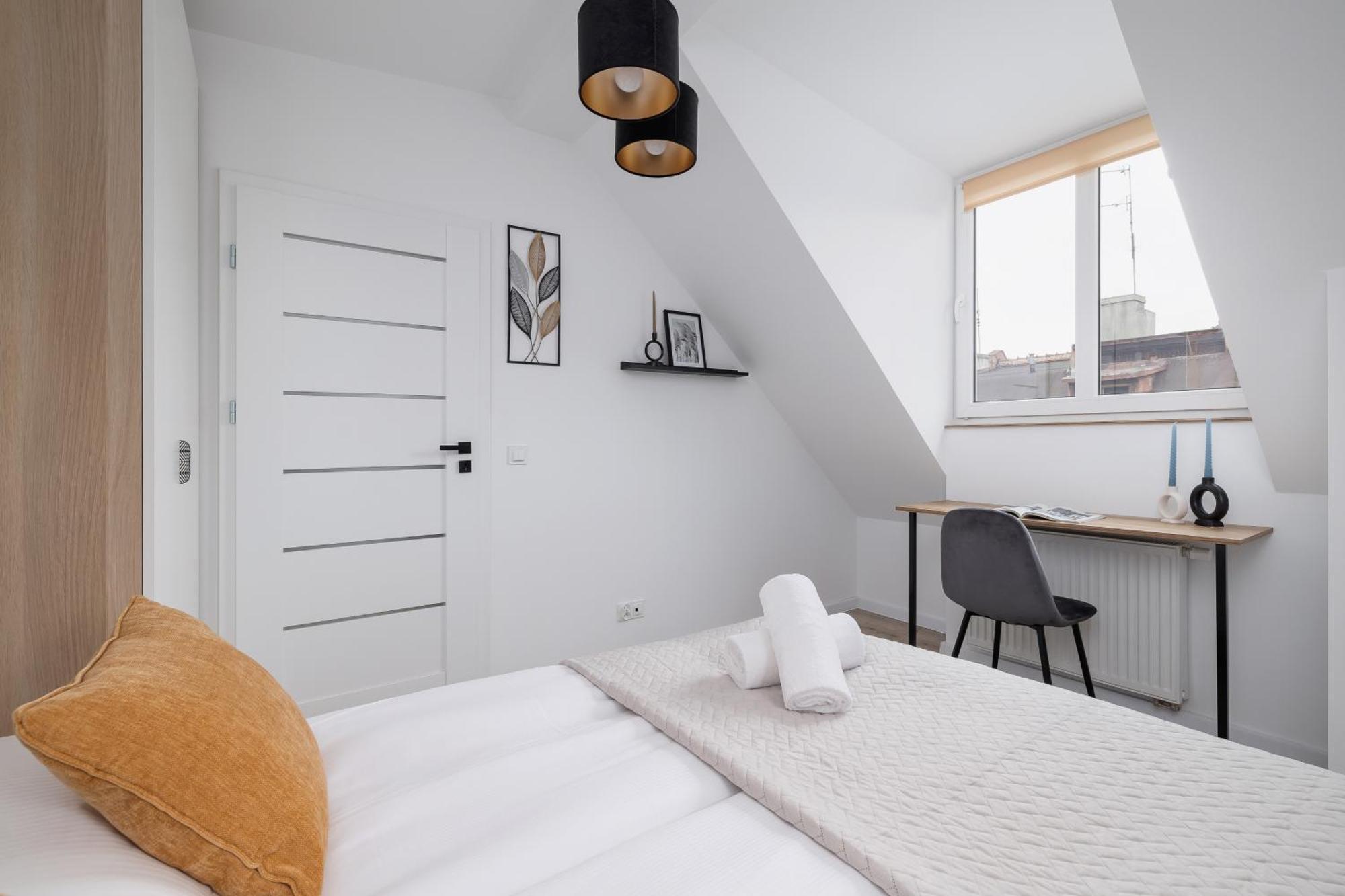 Cosy Apartments Kosciuszki Near The Main Train Station By Noclegi Renters 卡托维兹 外观 照片