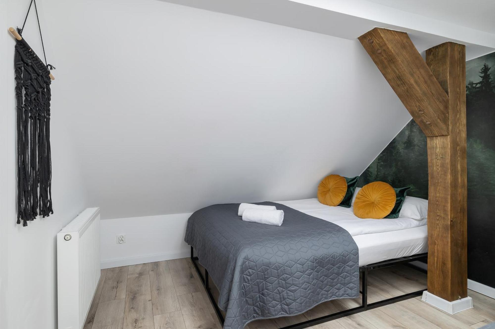 Cosy Apartments Kosciuszki Near The Main Train Station By Noclegi Renters 卡托维兹 外观 照片